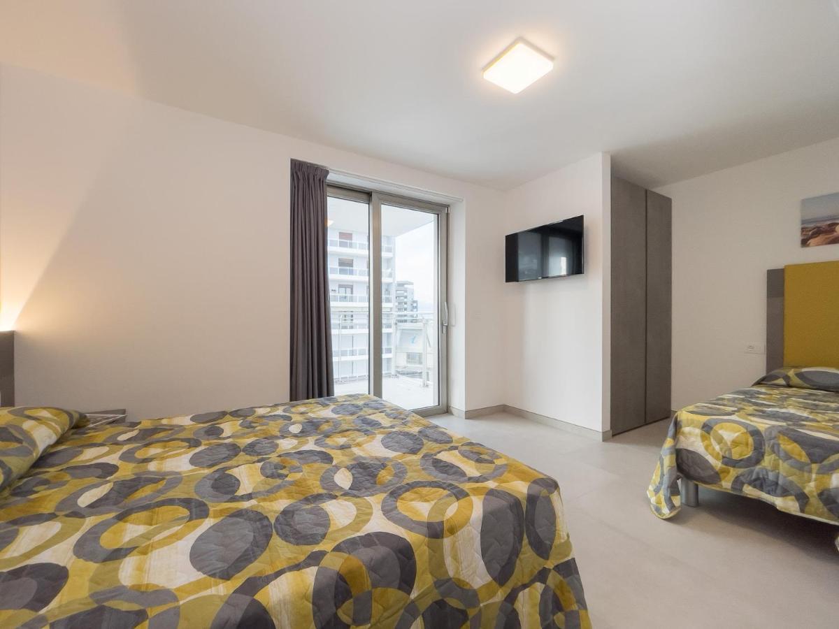 ליגננו סביאדורו Nashira Apartments מראה חיצוני תמונה